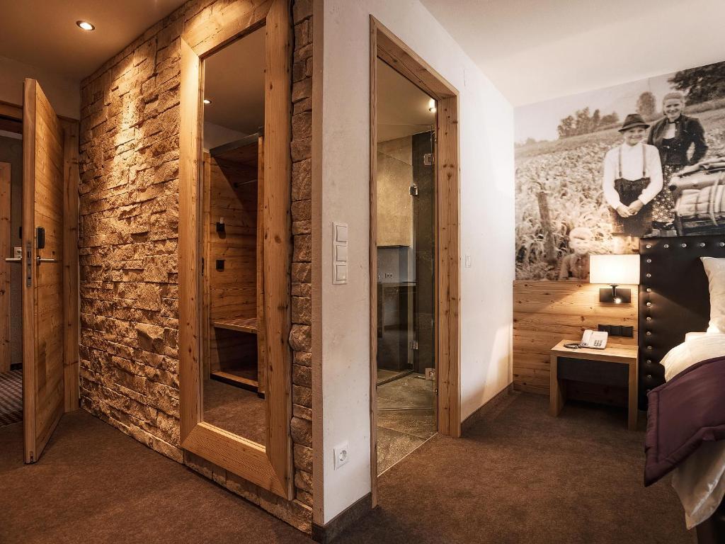 Bergkristall Zillertal - Adults Only 14 Years Hotel