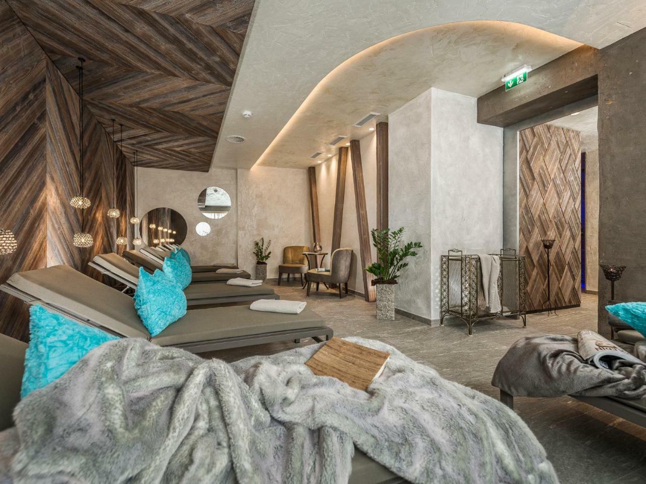 Bergkristall Zillertal - Adults Only 14 Years Hippach