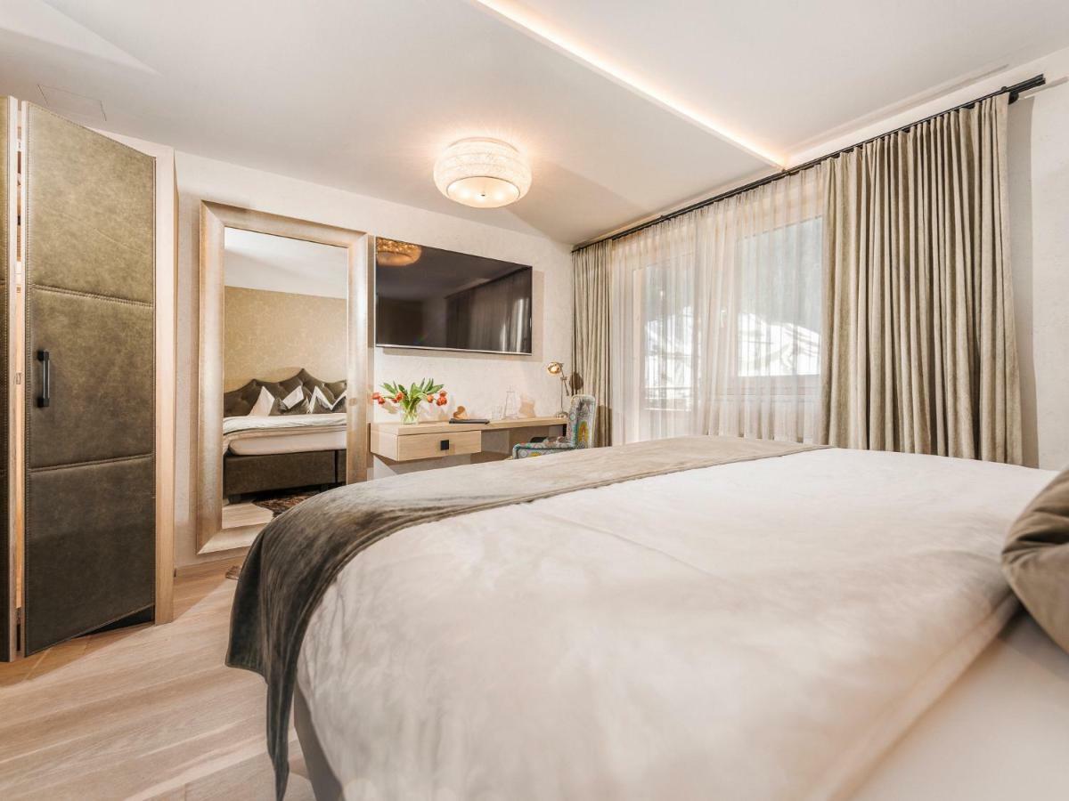 Hotel Bergkristall Zillertal - Adults Only 14 Years